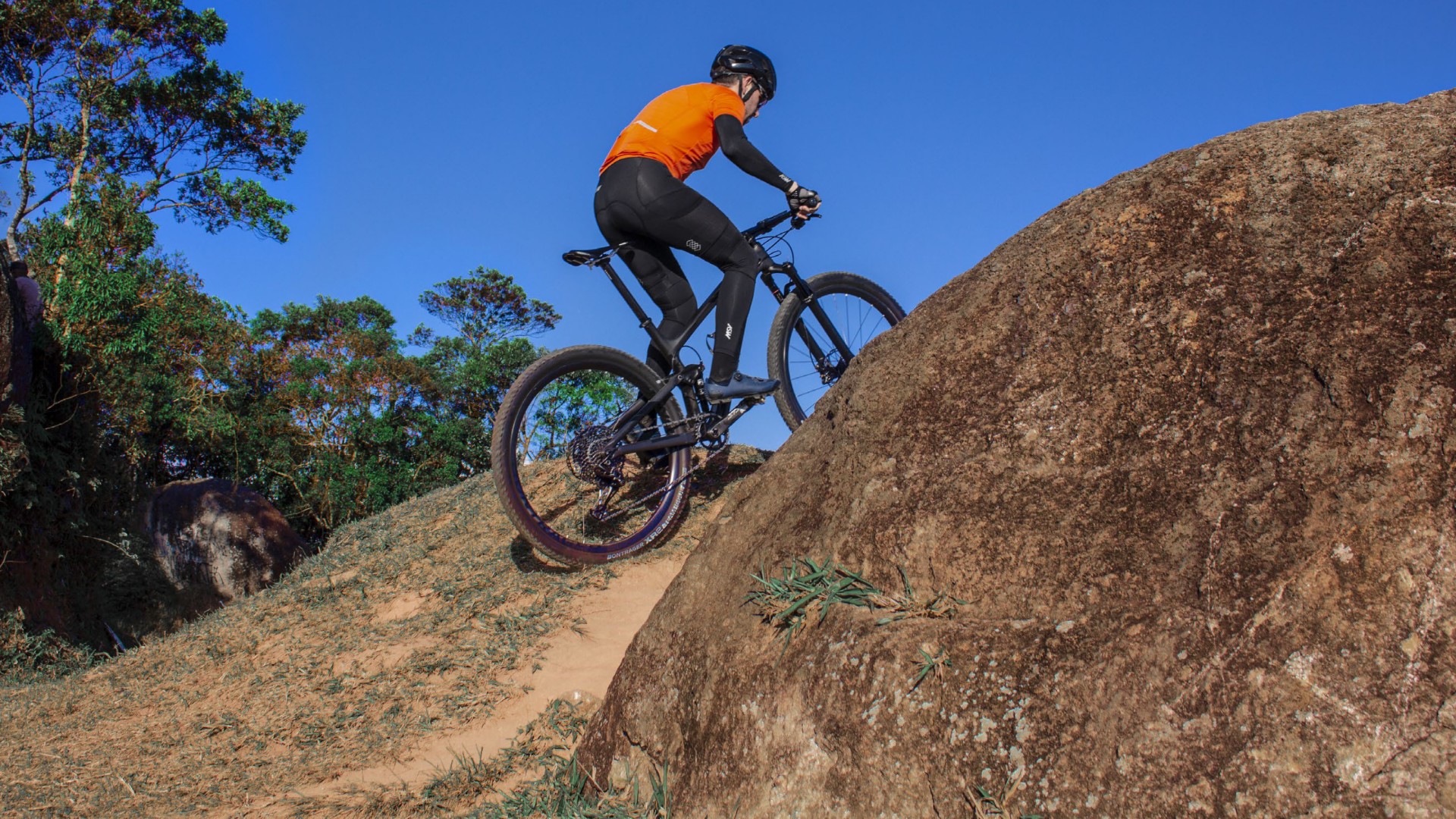Linha Ciclismo ASW Essentials